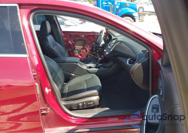 1G1ZD5ST6JF144708: 42930890