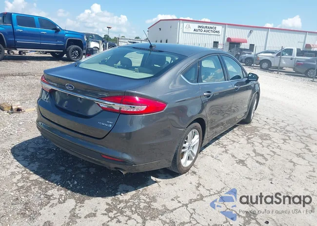 3FA6P0LU0JR235297: 42931073