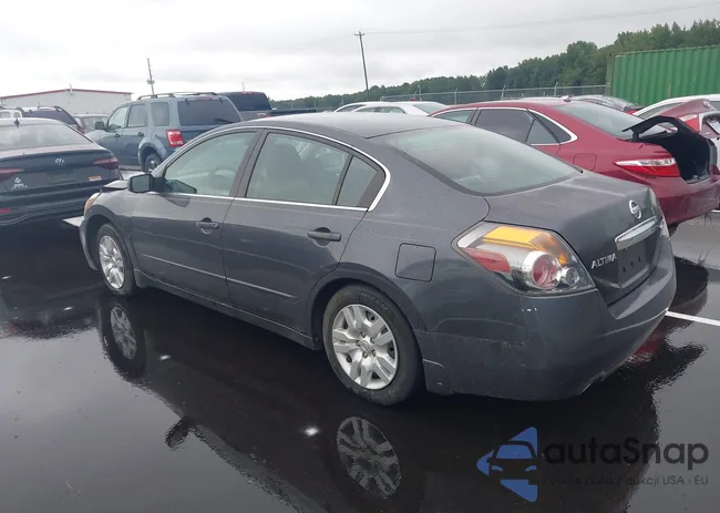 1N4AL2AP2AN466901: 42931127