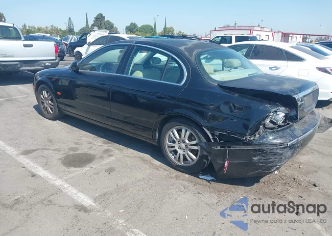 SAJWA01AX6FN65930: 42930391