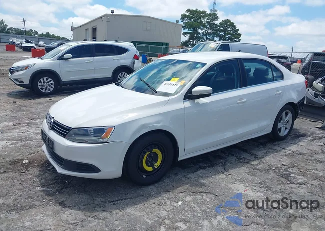 3VWLL7AJ8EM359425: 42930429