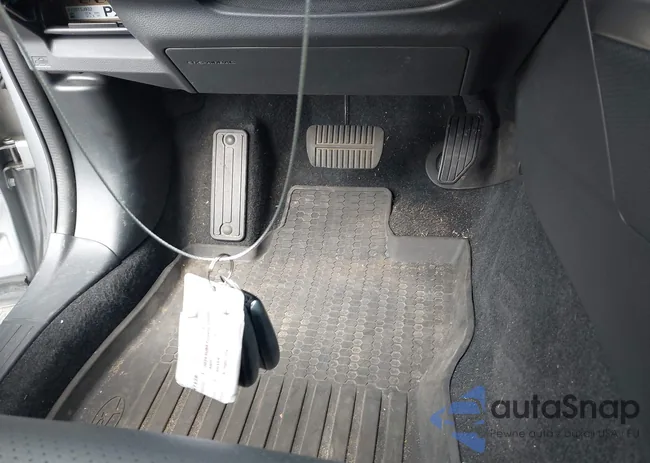 JF2SKALC6RH410476: 42930560