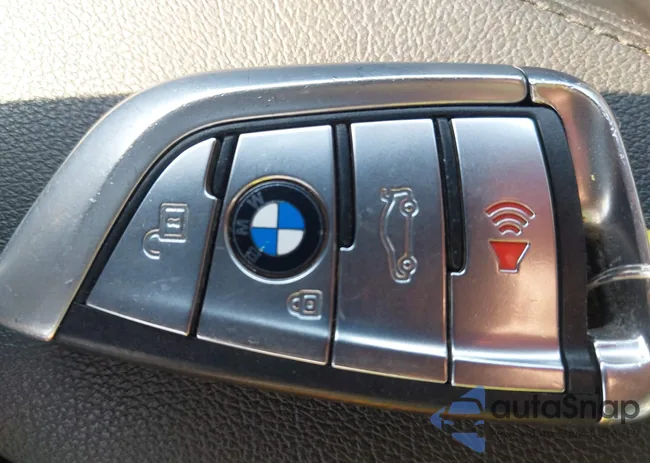 WBAJA9C51KB389068: 42930582