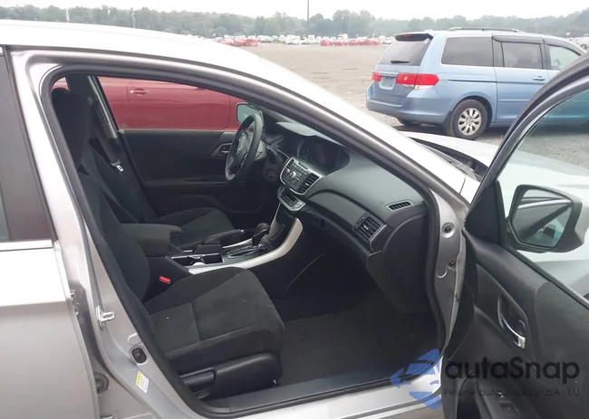 1HGCR2F35DA183753: 42930608