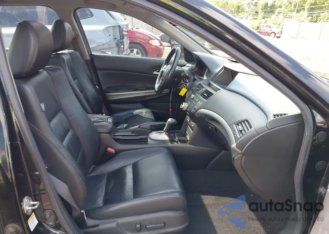 1HGCP36899A024085: 42931685