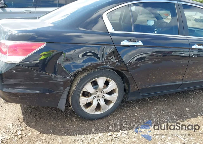 1HGCP36899A024085: 42931685