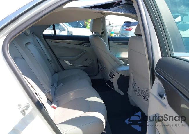 1G6DC5E5XC0157911: 42931851