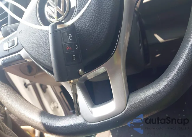 3VWCB7BU8LM053740: 42931948