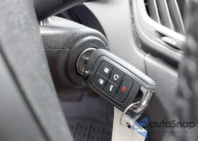 2GNFLEE56C6253121: 42932187