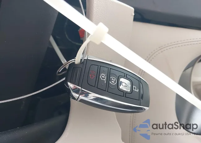 5LMCJ2C92KUL09957: 42932189