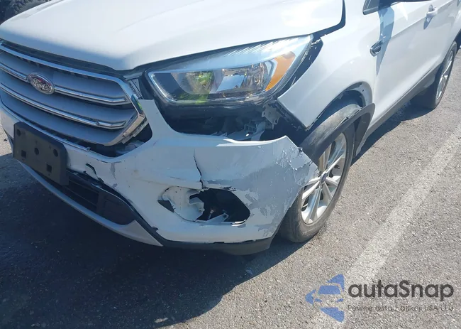 1FMCU9GD9JUA44003: 42932195