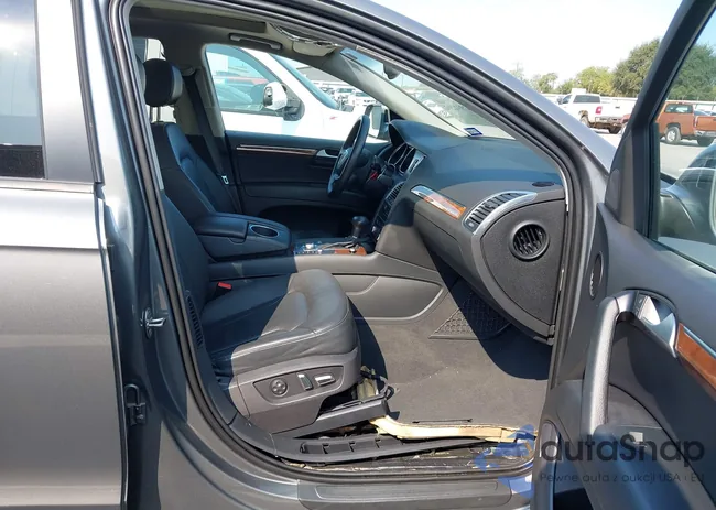 WA1LGAFE0FD028751: 42932202