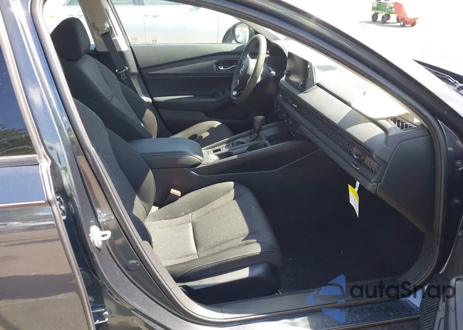 1HGCY1F3XRA020519: 42932258