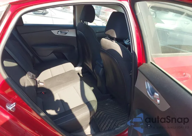 3KPF24AD6PE548499: 42931370