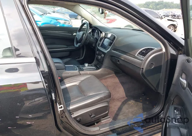 2C3CCARG4JH229020: 42931376