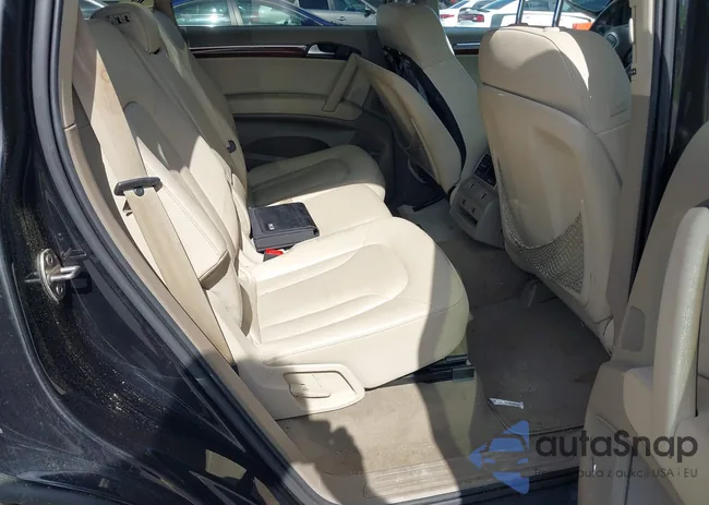 WA1AY74L79D018120: 42931443