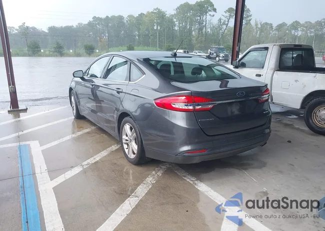 3FA6P0HD1JR223183: 42931565