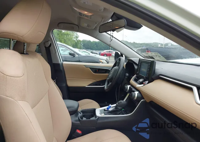 2T3G1RFV3MC148830: 42931636