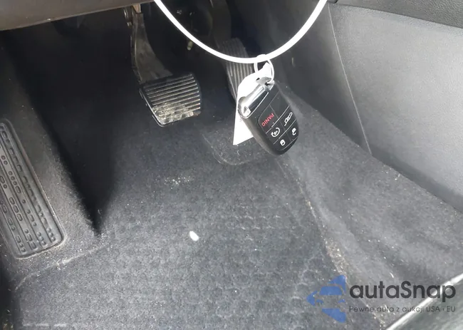 3C4NJDBN2PT534472: 42932817