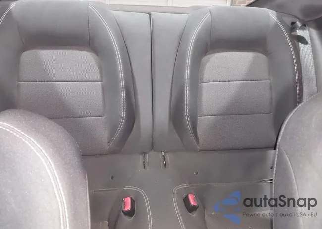 1FA6P8AM1G5321148: 42932825