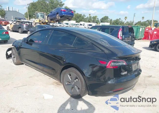 5YJ3E1EAXMF088276: 42932841