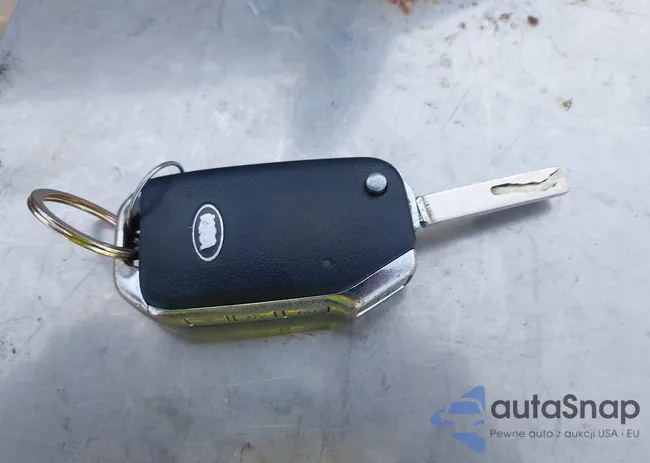 3KPF24AD0LE228301: 42932867