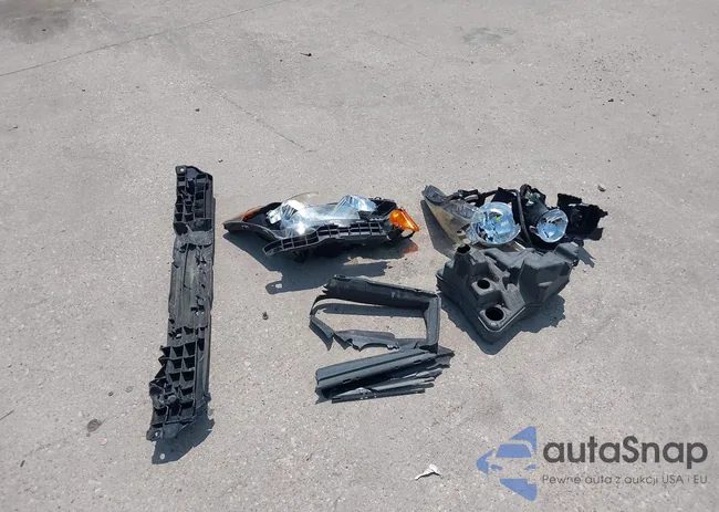 1HGCP2F43AA046479: 42932907