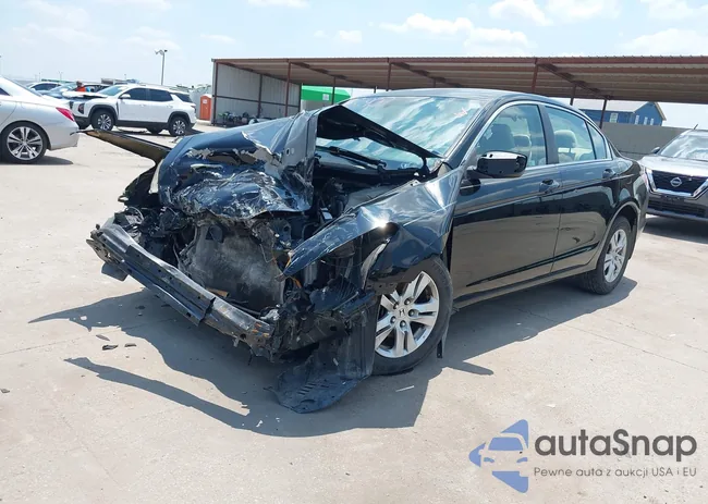 1HGCP2F43AA046479: 42932907