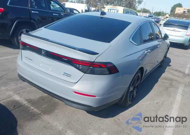 1HGCY2F5XPA035638: 42932979