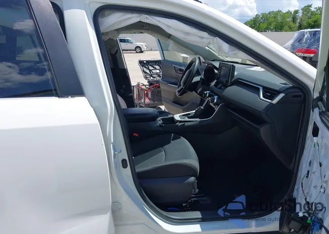 2T3H1RFV8MC119697: 42933042