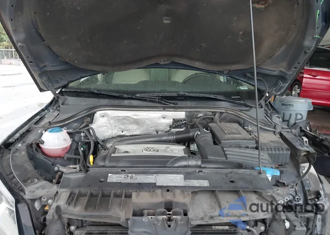 WVGAV7AX9CW525856: 42933109