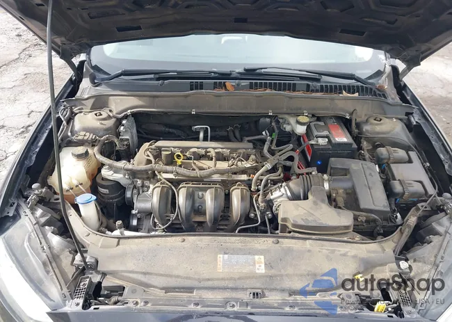 3FA6P0G77LR163070: 42933145