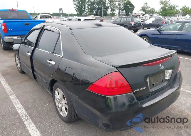 1HGCM56897A174988: 42933165