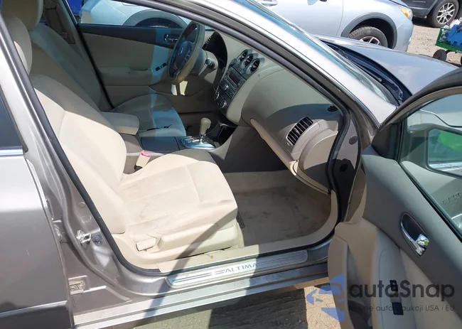 1N4AL2AP8CN427278: 42932280