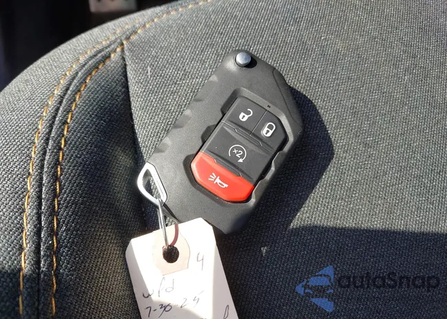 1C4PJXDG5RW334658: 42932305