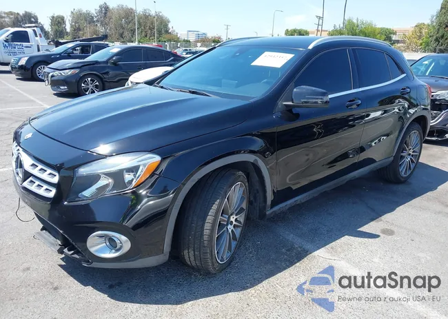 WDCTG4EB4JJ492712: 42932357