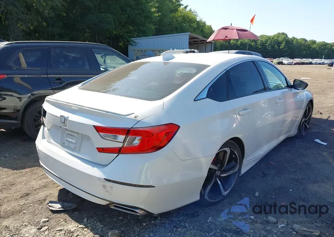 1HGCV1F30LA001753: 42932379