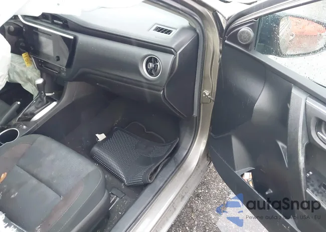 2T1BURHE4KC210837: 42932572