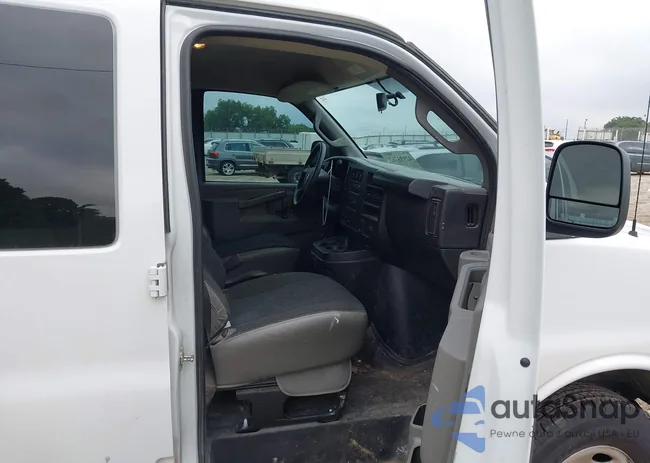 1GTW7AF71N1253829: 42933763