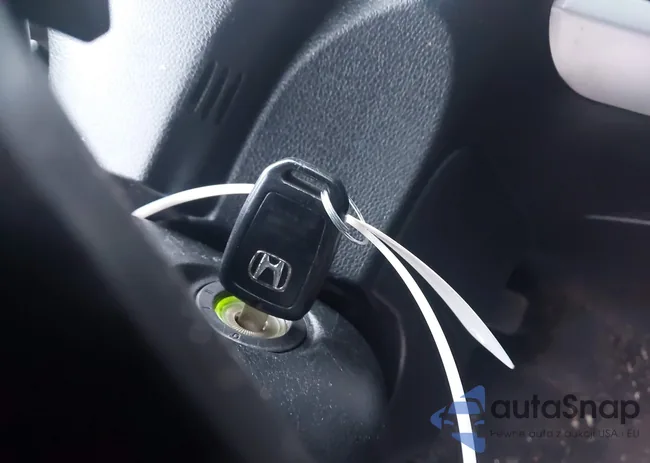 1HGCR2F55DA261921: 42933873