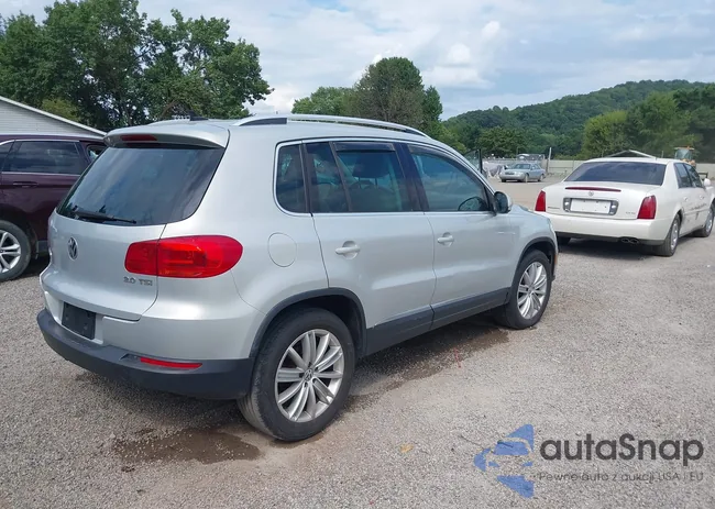 WVGAV7AX5CW525983: 42933876