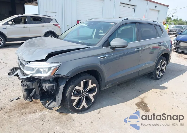 3VV2X7B21NM017584: 42933954