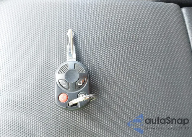 1FMCU9D78AKA78315: 42933973