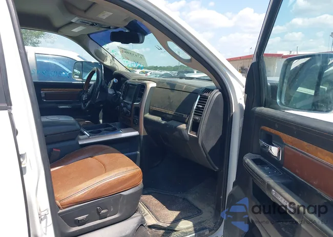 3C6UR5PL7FG537058: 42933983