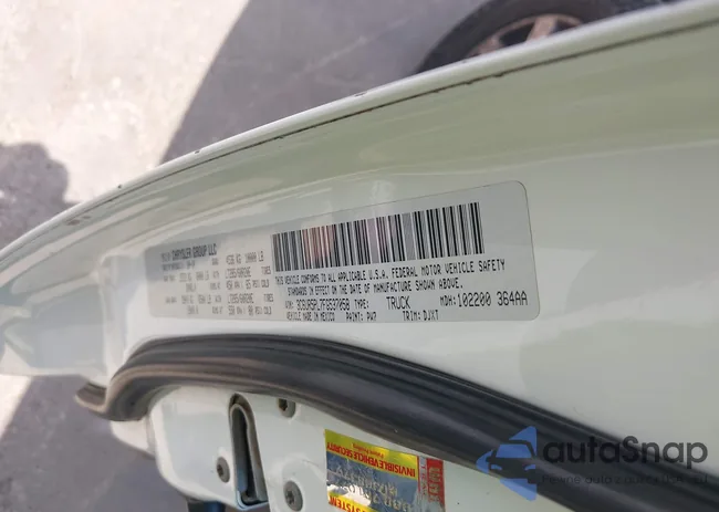 3C6UR5PL7FG537058: 42933983