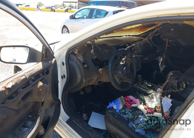 1N4AL3AP9GC227923: 42934008