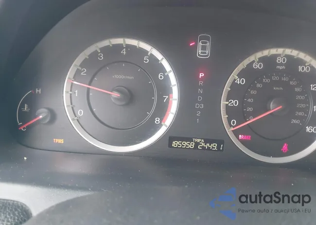 1HGCP2F37BA113139: 42934697