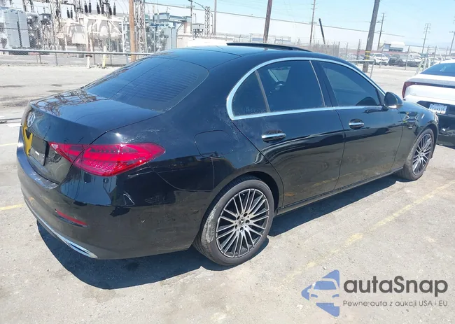 W1KAF4GB2RR215525: 42935036