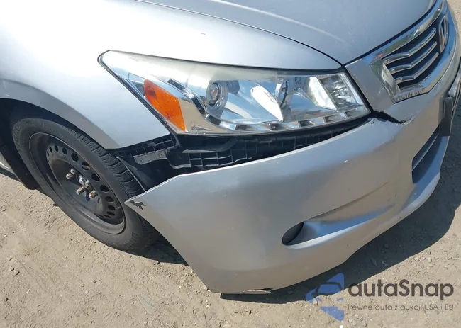 1HGCP36869A018065: 42935211