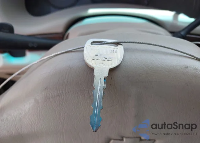 2G1WF52E459209276: 42934410